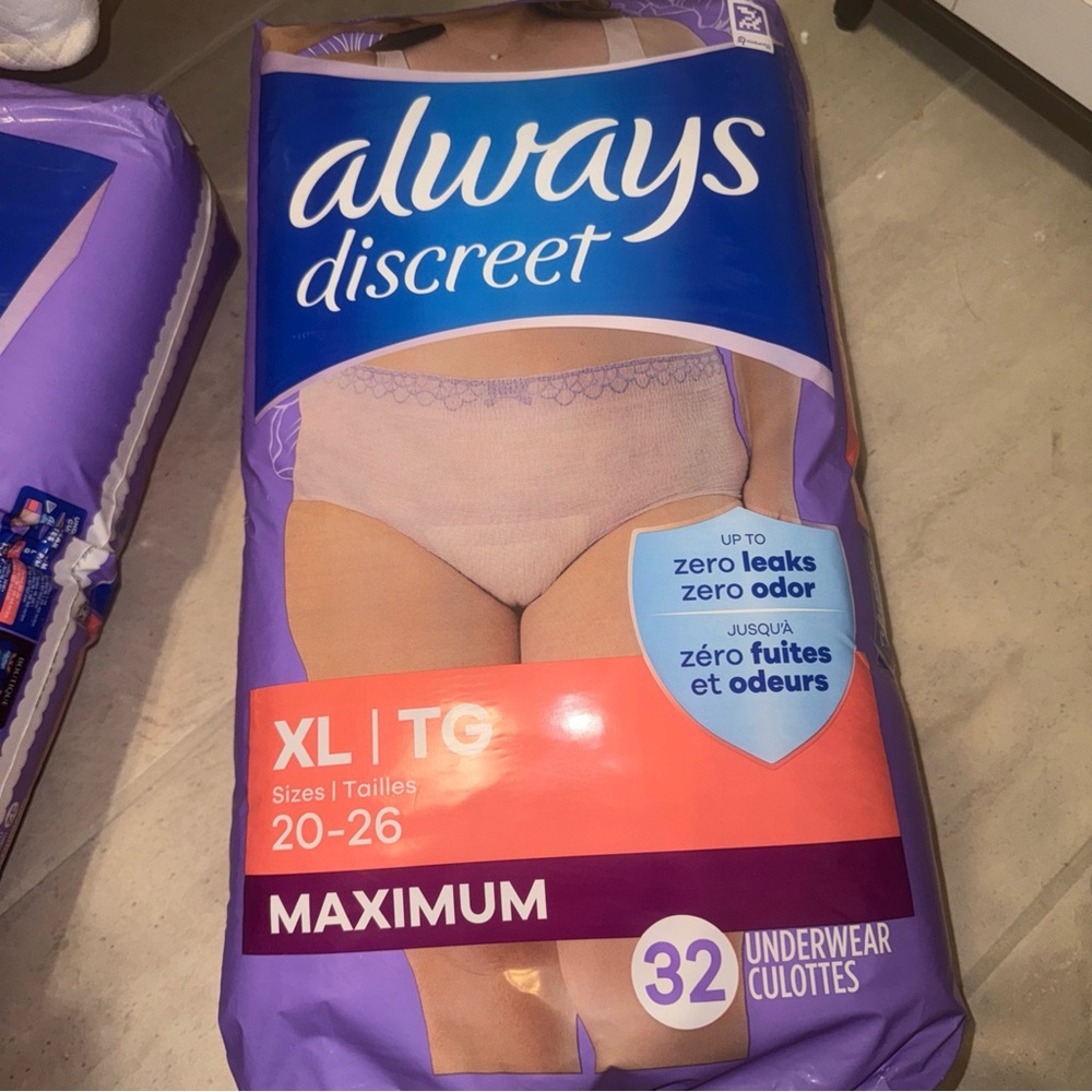 Always Discreet Adult Incontinence Underwear for Women Size XXL 32 CT Zero Odors
